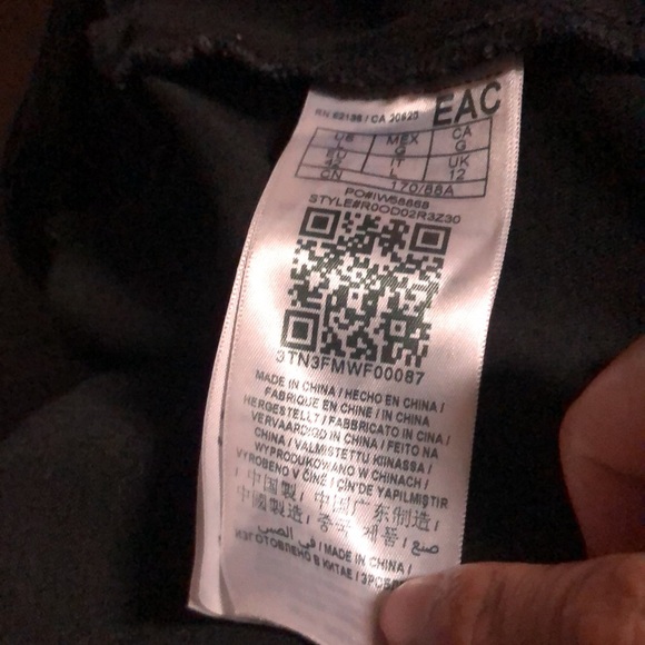 GBG BLACK OFF THE SHOULDERS JUMPSUIT SIZE L - Picture 6 of 6